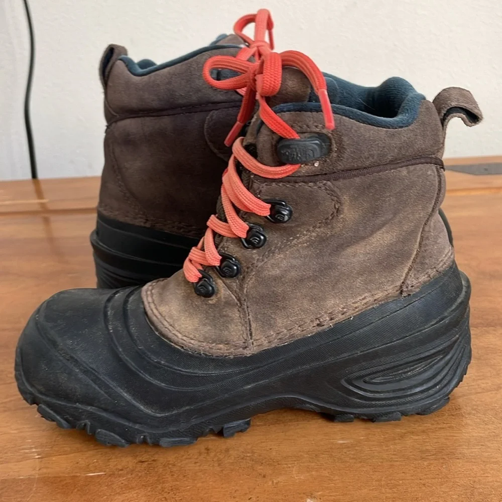 The North Face Kids Waterproof Snow Boots Size 2
